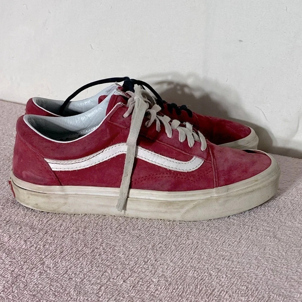 Vans Red Suede Lace Up Sneakers 7.5